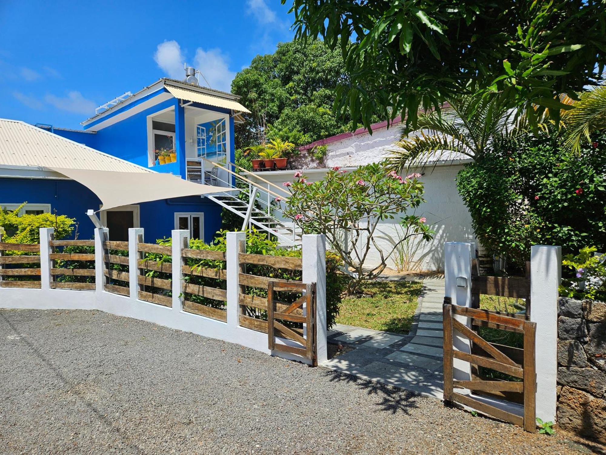 Апартаменти Casa Frangipani Mauritius Тру-д'-О-Дус Екстер'єр фото
